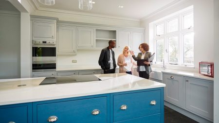 Checklist For Selling A House: 15 Things To Do