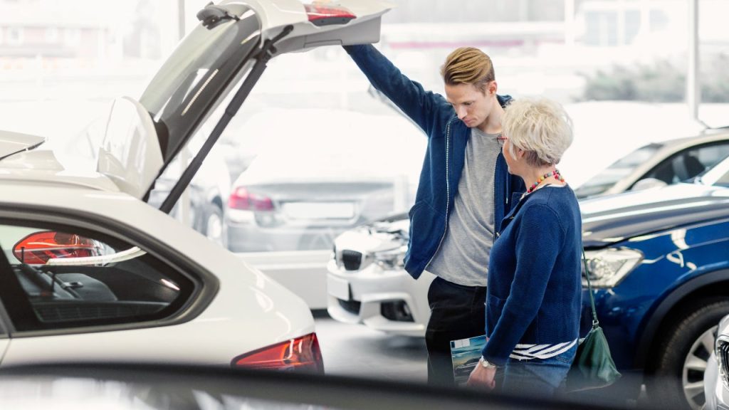 How Much Does A Cosigner Help On Auto Loans?